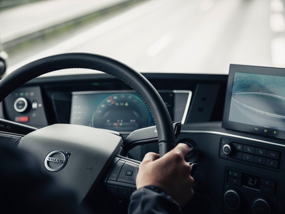 Bluekens-truck-en-bus-volvo-FH16-veiligheid Bluekens-truck-en-bus-volvo-FH16-veiligheid