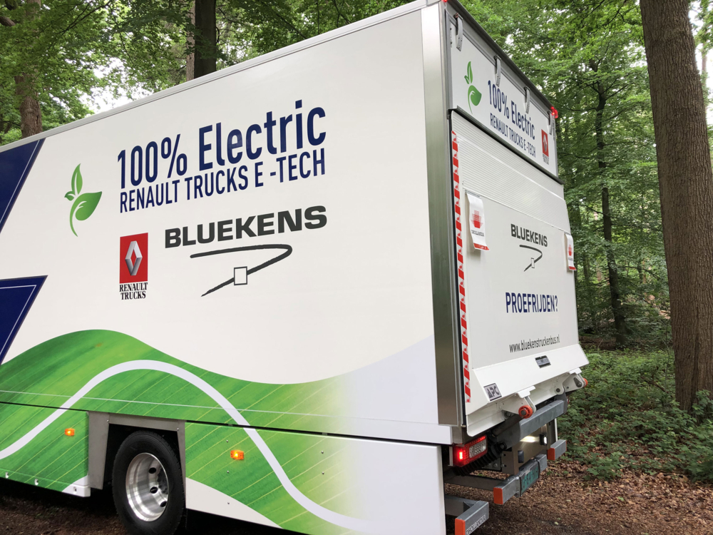 BluekensTruckenBus-Renault-D-E-Tech-2