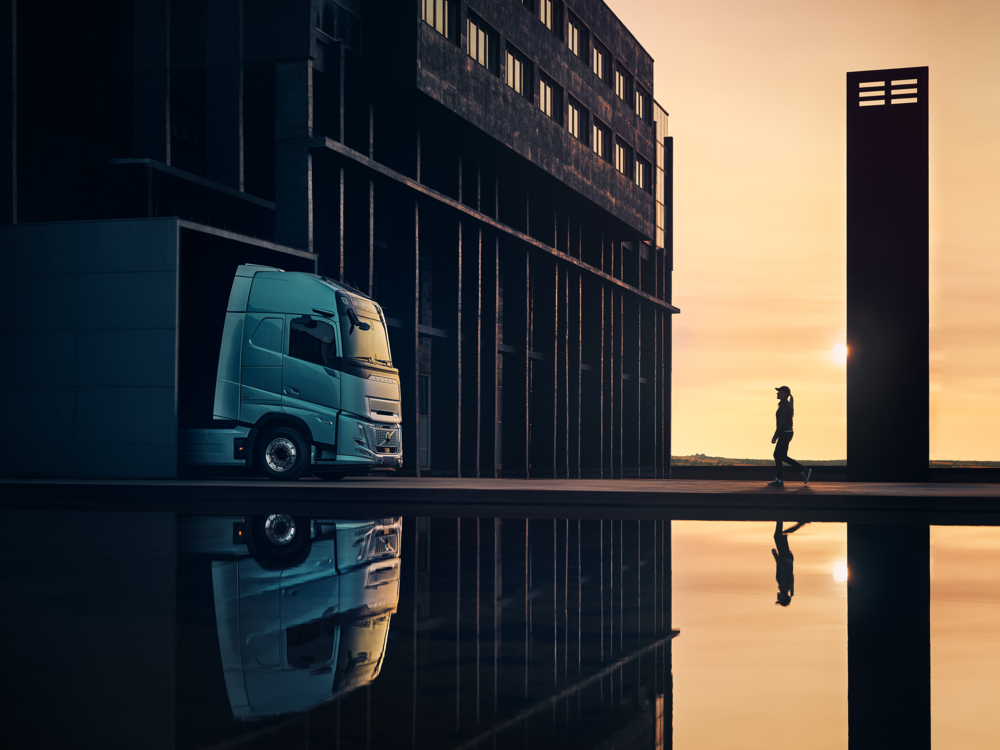 Bluekens Truck en Bus_Volvo__FH_Aero_08