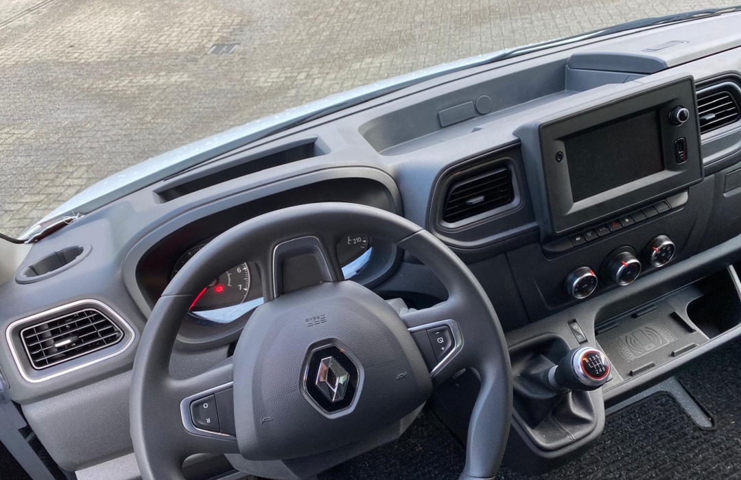 WhatsApp Image 2025-02-07 at 10.00.25 (3)