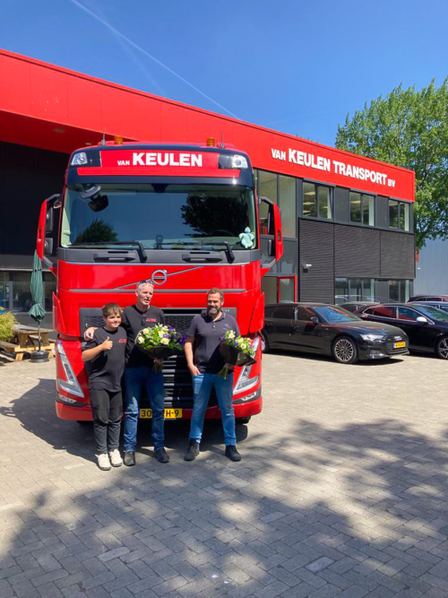 7d543389-fc2e-4a19-a434-0467b47aa512