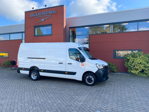 Spapens_Machinehandel_02