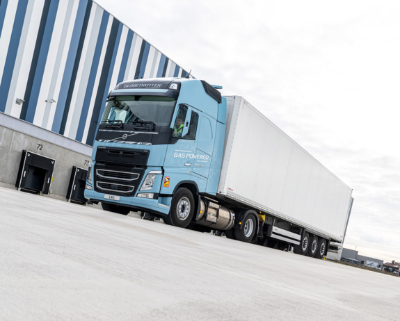 volvo-fh-lng-exintra-staand