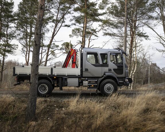 Volvo FL 4x4 in het bos Volvo FL 4x4 in het bos