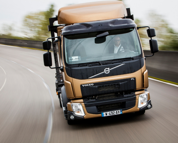 volvo-fl-rijdend