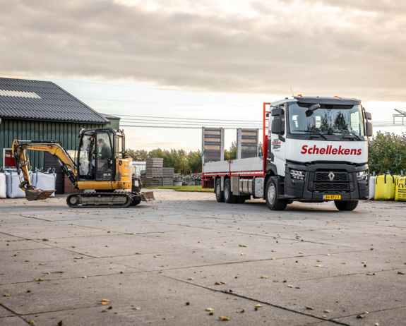 Bluekens-Truck-en-Bus-Schellekens_Dongen-011