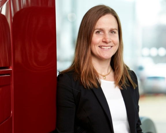 anna-wrige-berling-traffic-and-product-volvo-trucks