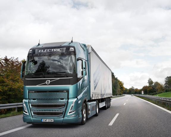 volvo-fh-electric-in-green-truck-test