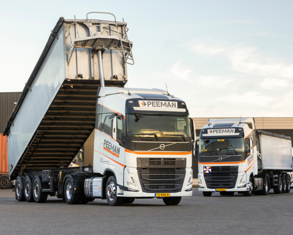 Volvo_FH_Peeman_Dirksland