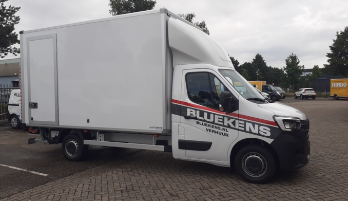 Renault Master bakwagen 145 pk