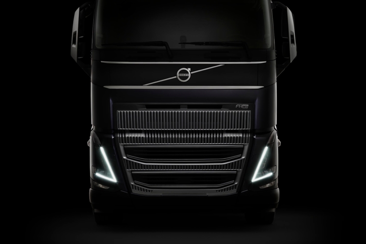 bluekens-volvo-fh16-donker-koplampen-aan bluekens-volvo-fh16-donker-koplampen-aan