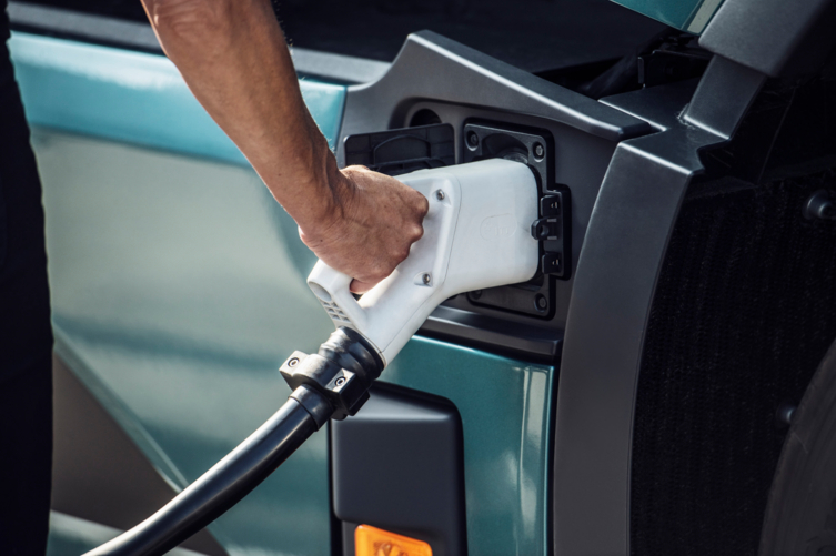 opladen-elektrische-truck