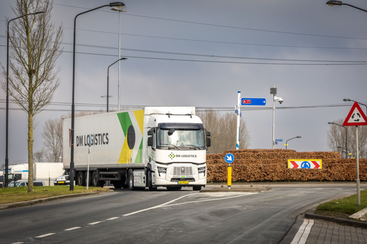 Renault Trucks E-Tech T DM Logistics header Renault Trucks E-Tech T DM Logistics header