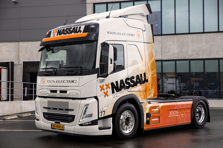 Bluekens-Truck-en-Bus-Nassau-Sneltransport-Eerste-Volvo-FM-Electric-2 Bluekens-Truck-en-Bus-Nassau-Sneltransport-Eerste-Volvo-FM-Electric-2