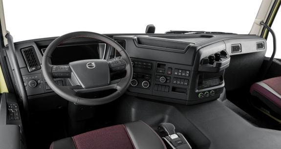 bluekens-volvo-fmx-interieur-dashboard