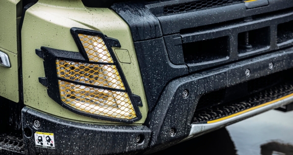 bluekens-volvo-fmx-koplamp-2 bluekens-volvo-fmx-koplamp-2