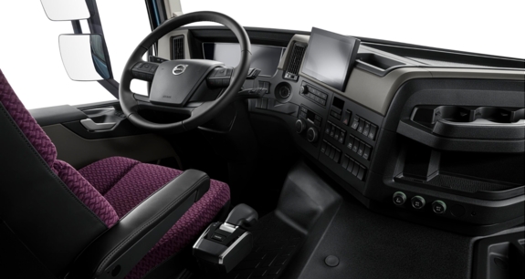 bluekens-volvo-fm-interieur
