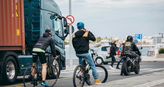 bluekens-volvo-fm-verkeer bluekens-volvo-fm-verkeer