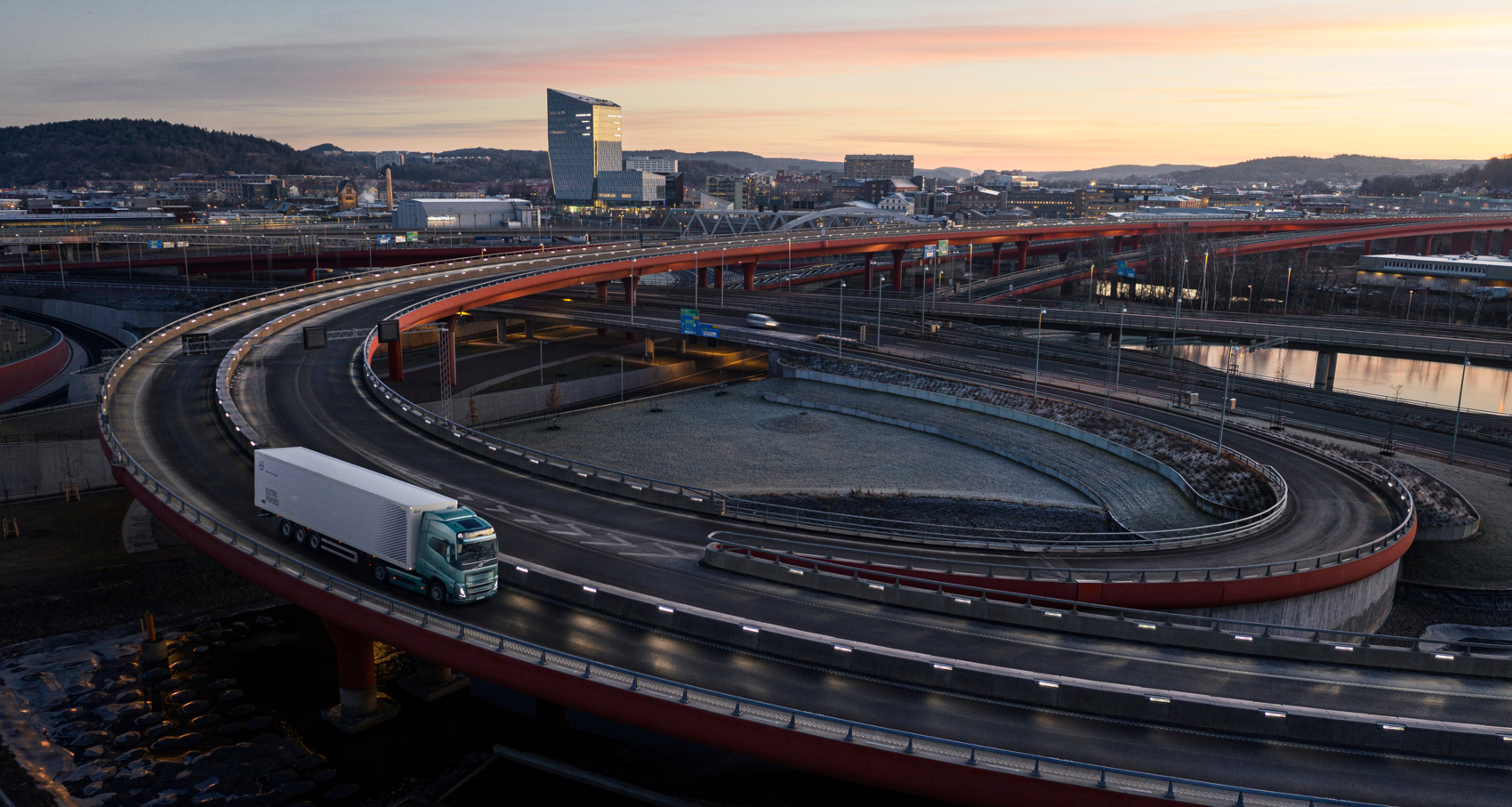 Bluekens-Volvo-Trucks-FH_Electric_4