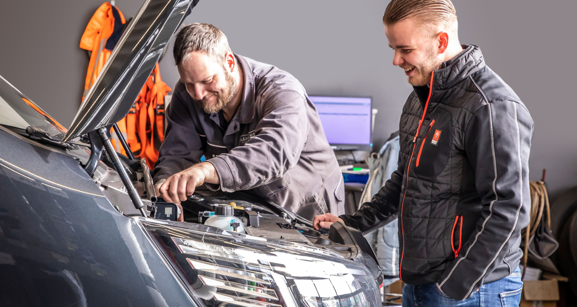 Bluekens-Truck-en-Bus-Bedrijfswagen-service-beste-service Bluekens-Truck-en-Bus-Bedrijfswagen-service-beste-service