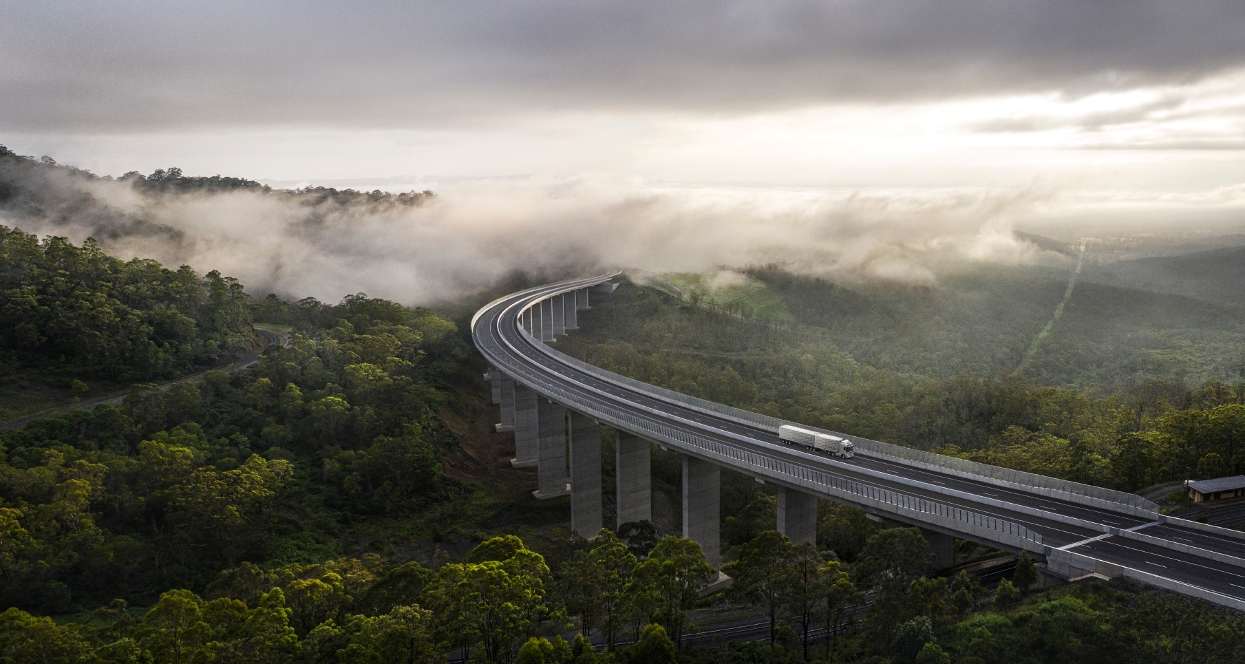 Volvo-FH-LNG20200919_0001