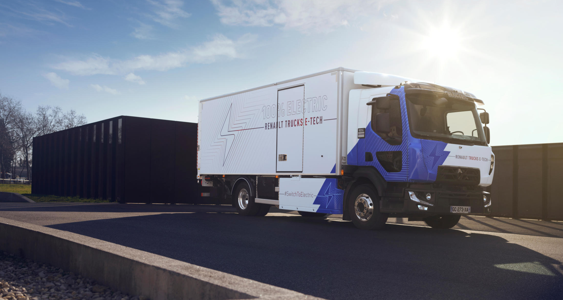 bluekens-truck-en-bus-Renault-Trucks-D-E-Tech-geparkeerd