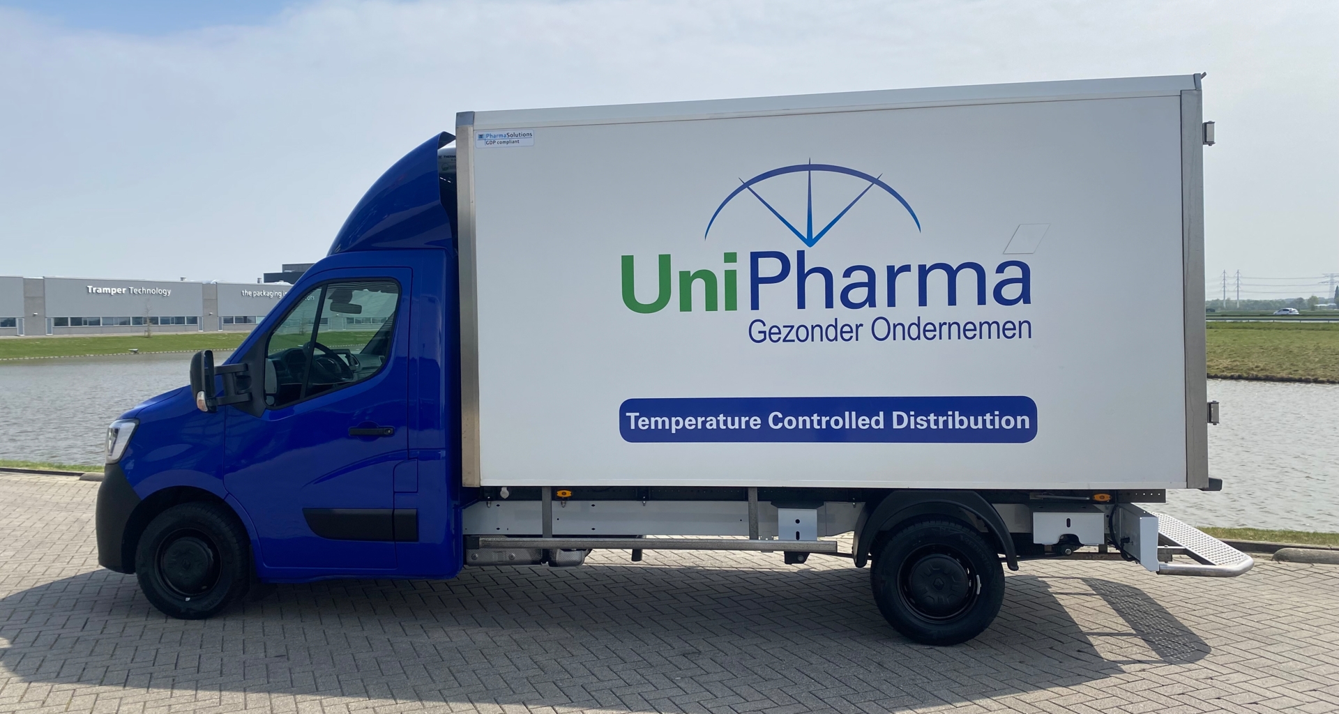 bluekens-renault-master-unipharma