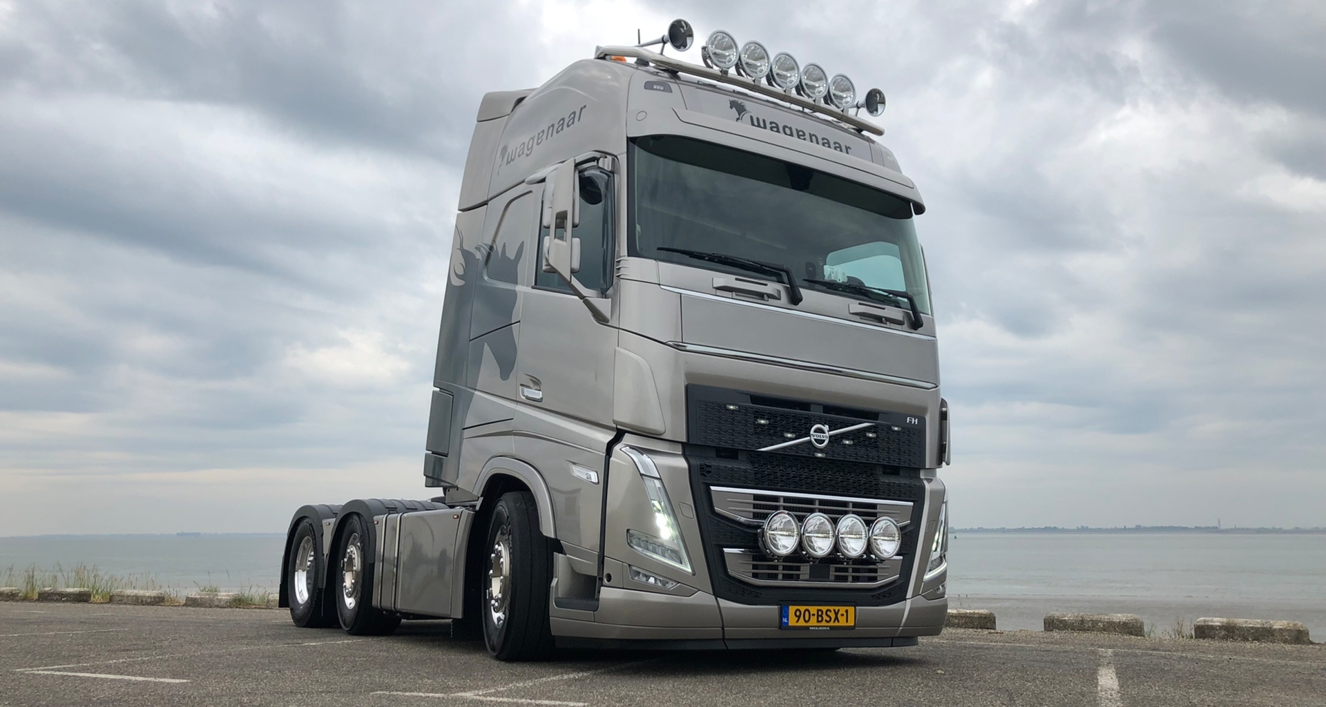 bluekens-volvo-fh-loonbedrijf-wagenaar