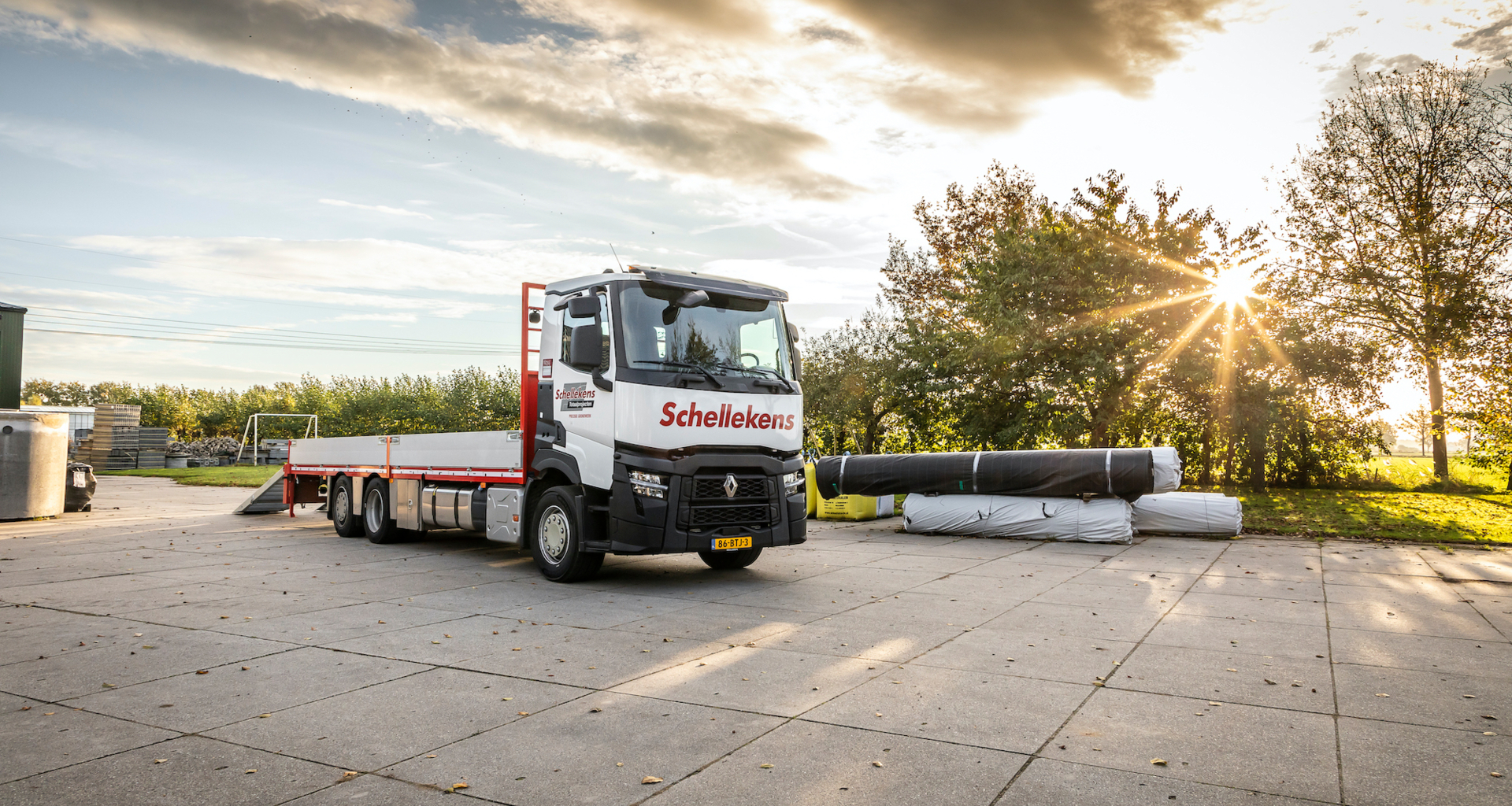 Bluekens-Truck-en-Bus_Schellekens_Dongen-009