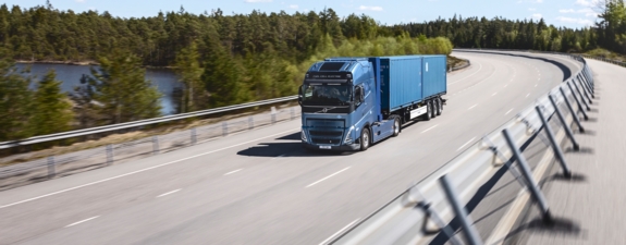 Volvo FH Fuel Cell Electric driving