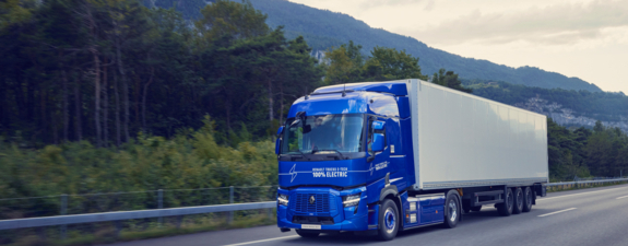 Renault Trucks E-Tech T on the road
