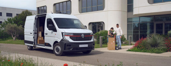 Renault Master E-Tech Home Delivery 2