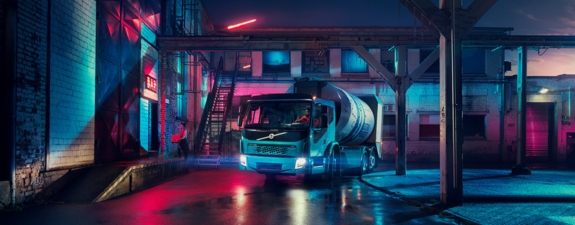 pb-volvo-fe-electric-2560x1000.jpg