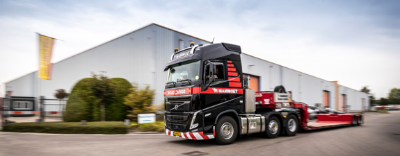 Bluekens_Mammoet_Road_Cargo_Oudenbosch-025