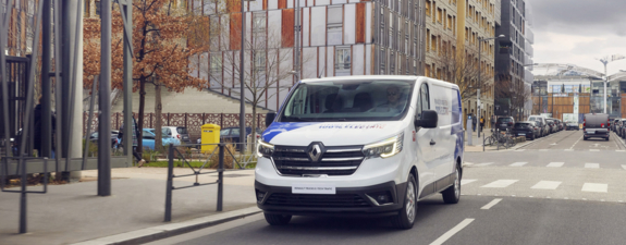 RT_Trafic_E-Tech_rijdend