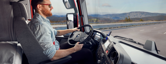 Bluekens-Renault-Trucks-T-T-High-4 Bluekens-Renault-Trucks-T-T-High-4