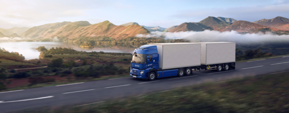 Bluekens-Truck-en-Bus-Renault-Trucks-Digitaliseert-Cabine-Interieur-Nieuwe-Veiligheidsvoorzieningen-3 Bluekens-Truck-en-Bus-Renault-Trucks-Digitaliseert-Cabine-Interieur-Nieuwe-Veiligheidsvoorzieningen-3