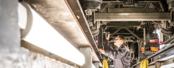 Bluekens-low-opbouw-trailerservice-012