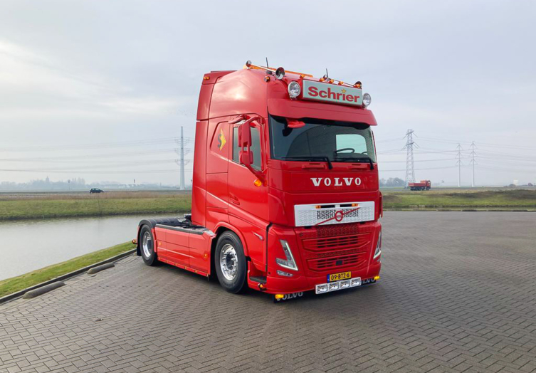 2dcf31d8-09a0-4a81-96b8-1efd698b1a2a