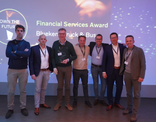 Bluekens Truck en Bus wint Volvo Financial Services Award!