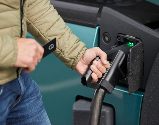 Volvo Trucks introduceert snellaadnetwerk