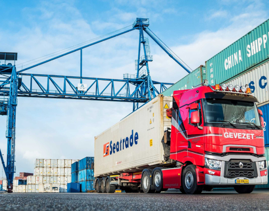 Renault Trucks T High voor Gevezet Internationaal Transport