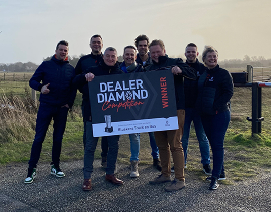 Bluekens Truck en Bus wint Renault Trucks Dealer Diamond Competition!