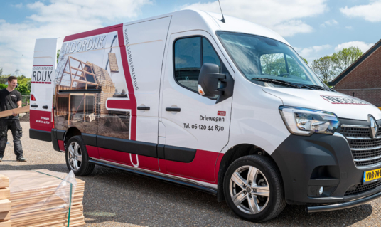 ‘De nieuwe functies van de Renault Master Red EDITION vereenvoudigen ons werk’