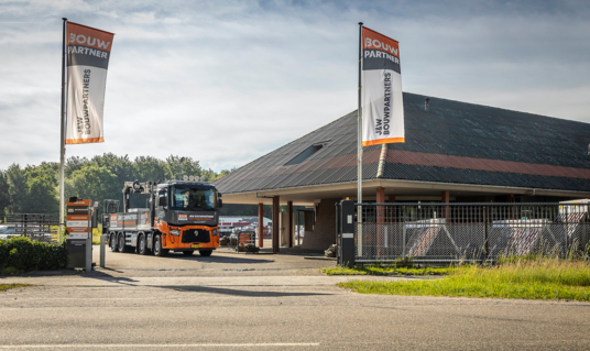 J&W Bouwpartners gaat zelf bouwmaterialen bezorgen met Renault Trucks C
