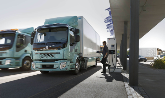 Onderzoek naar routes voor elektrische Volvo-trucks