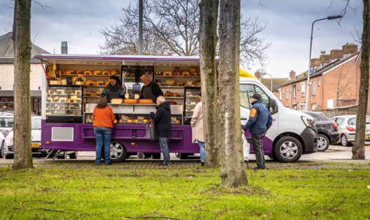 Kaasdrager over de Renault Master E-Tech: ‘Elektrisch rijden is nu echt een reële optie’