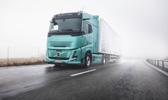 Meer bereik, sneller opladen: ontdek de nieuwe Volvo FH Aero Electric