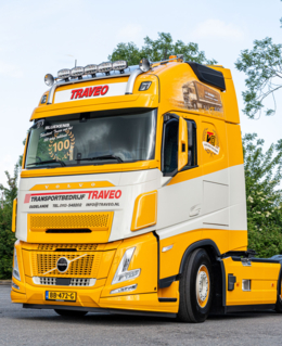Speciale Volvo FH Aero-jubileumtruck voor Traveo
